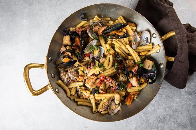 Lentille Légumineuse et fond gris Fèves bio lentilles et légumes de la ferme