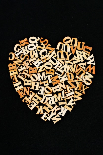 Lettres En Bois En Forme De Coeur