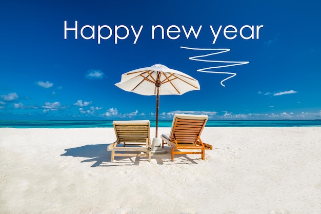 Lettres de bonne année sur la plage de sable fond de paysage d'été exotique concept de plage de nouvel an