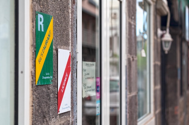 Licence Restaurant R à l'extérieur d'un restaurant autorisé à vendre de l'alcool