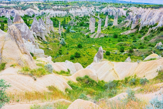 Lieu naturel magnifique et unique dans la vallée de l'amour de Cappadoce Turkiye