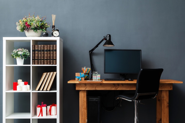 Photo lieu de travail avec ordinateur