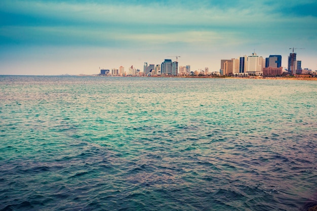 Photo ligne d'horizon et la mer méditerranée de jaffa, tel aviv, israël