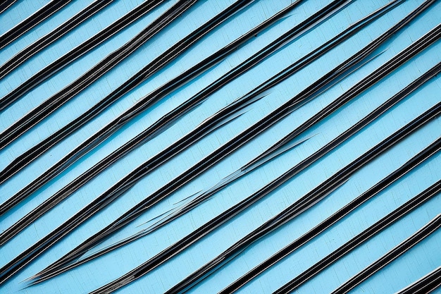 Des lignes diagonales sur un fond bleu.