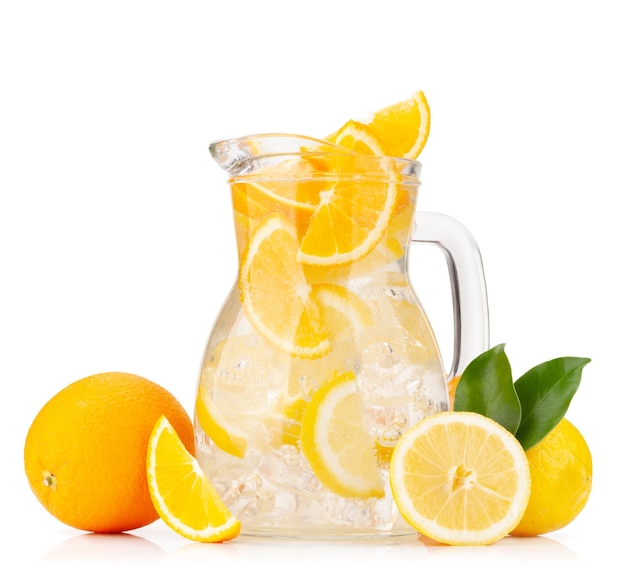 Limonade fraîche aux agrumes mûrs