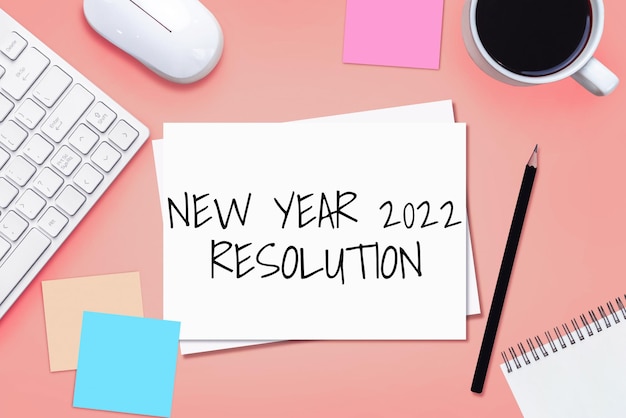 Photo liste d'objectifs de résolution de bonne année 2022 et définition des plans