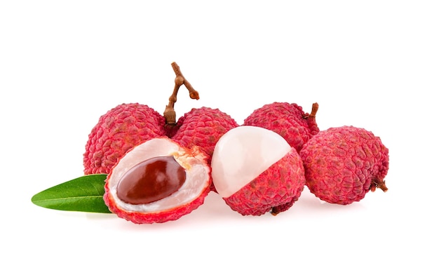 litchi isolé sur fond blanc