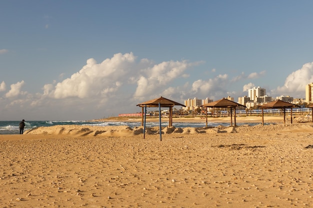 Littoral de Haïfa. plage du Carmel