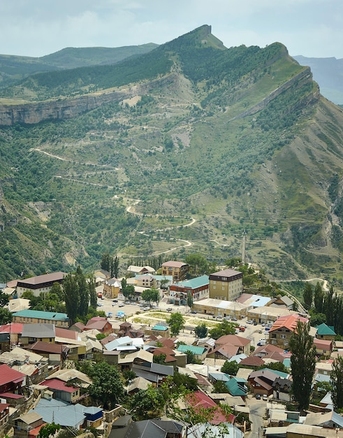 Localité rurale du village de Gunib et chef-lieu du district de Ghunib de la République du Daghestan