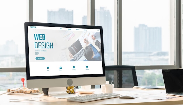 Le logiciel de conception de sites Web fournit un modèle à la mode pour les entreprises de vente au détail en ligne et le commerce électronique