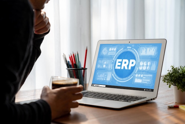 Logiciel de planification des ressources d'entreprise ERP pour les entreprises modernes afin de planifier la stratégie marketing