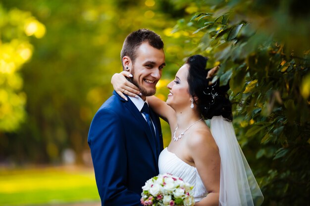 Look de mariée douce dans les bois