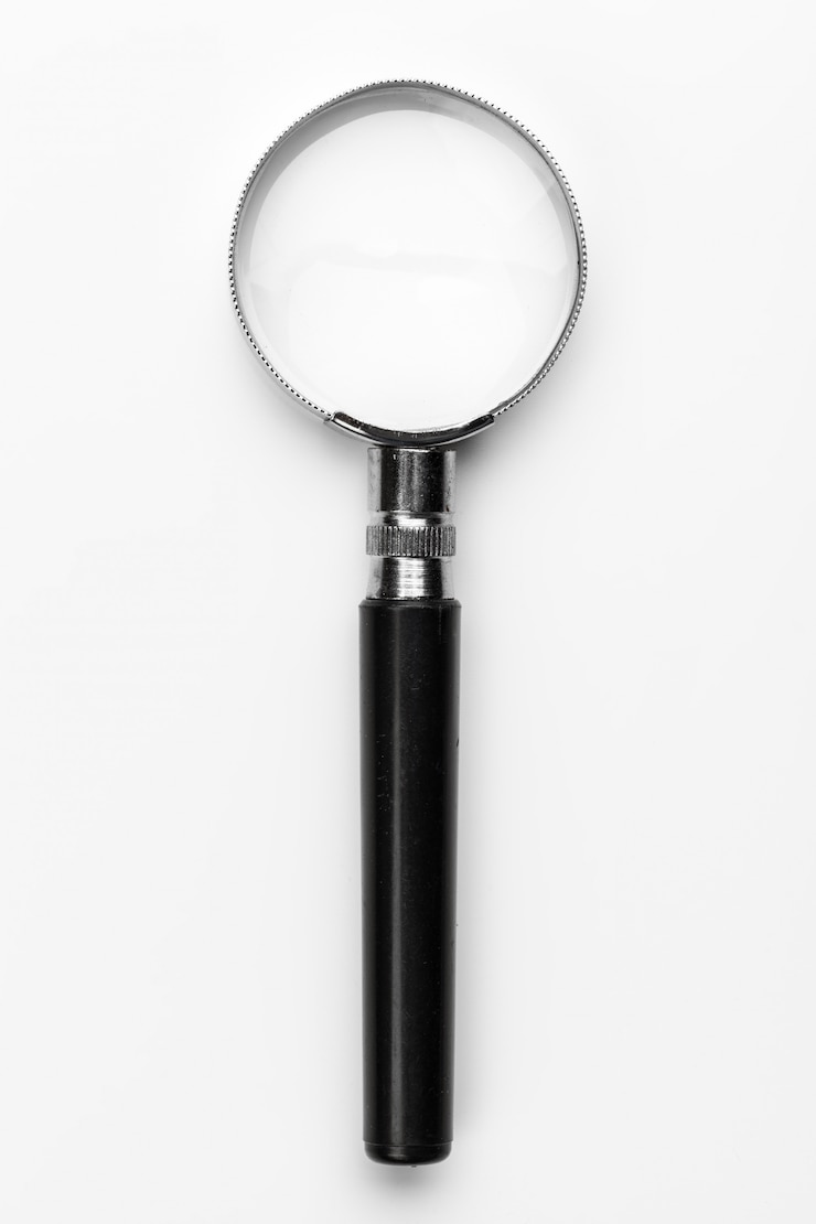 Photo loupe isolée sur le blanc