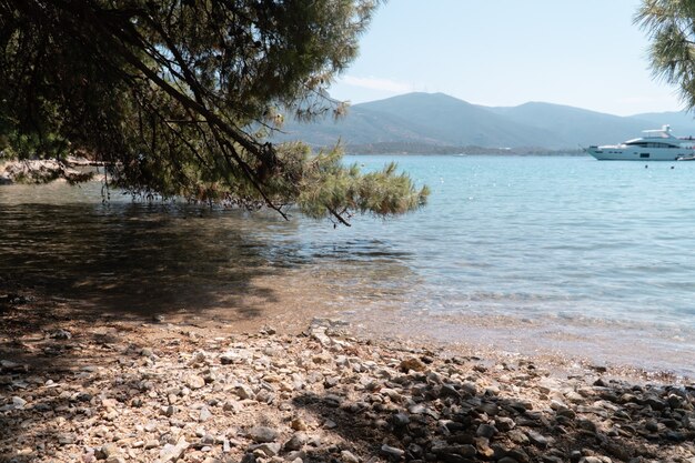 Love Bay sur l'île de Poros, Grèce