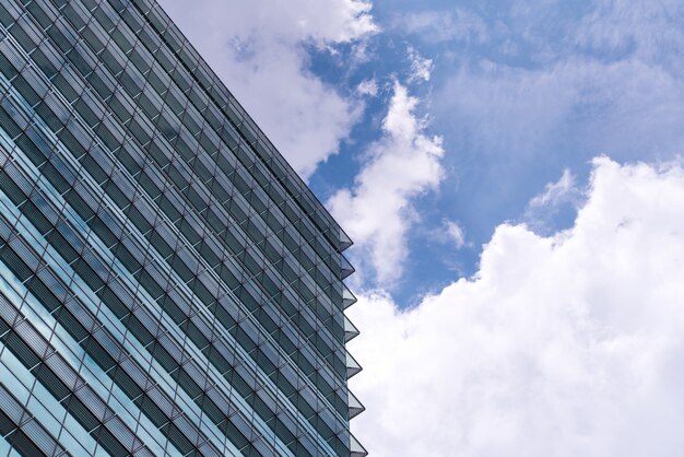 Low angle view of skyscrapers à Taipei, Taiwan