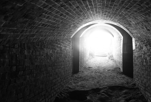 Lumière au bout du tunnel