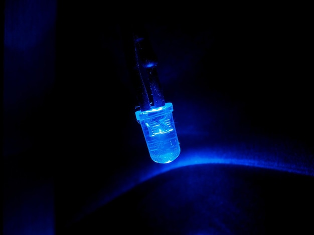 Lumière LED bleue