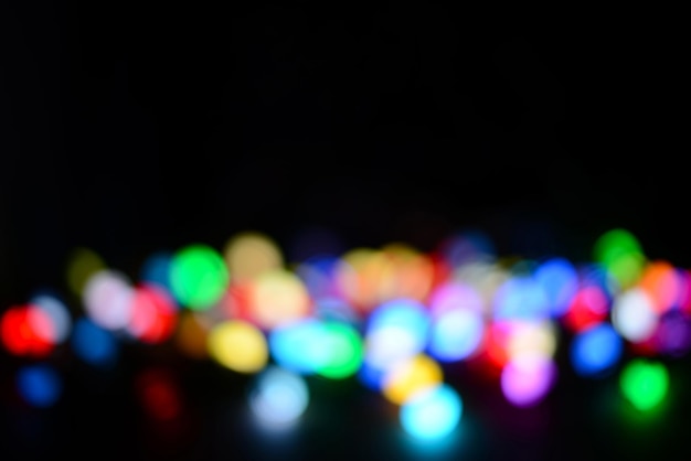 Lumières multicolores abstraites. Bokeh coloré, lumières de Noël floues lumineuses