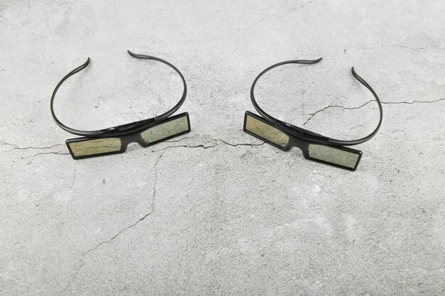 lunettes 3D. filetley. sur béton. endroit pour écrire