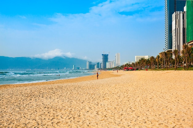 Ma plage de la ville de Khe Danang