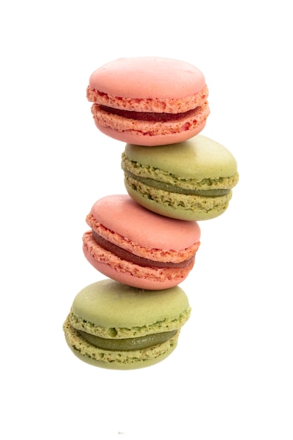 Macaron isolé sur fond blanc