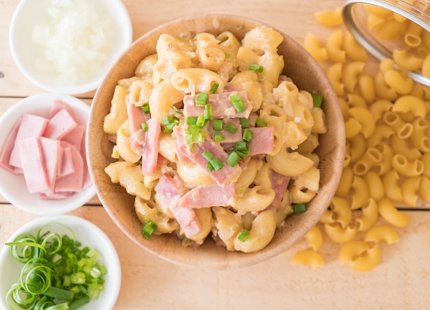 Macaroni et jambon