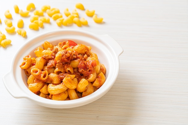 macaroni sauce tomate et porc haché, chop suey américain, goulash américain