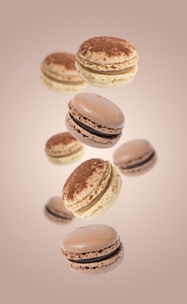 Des macarons au chocolat flottent sur un fond brun clair