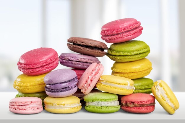 Macarons colorés