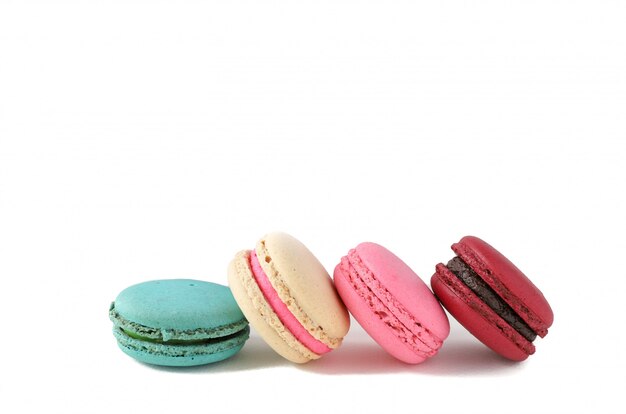 Macarons colorés