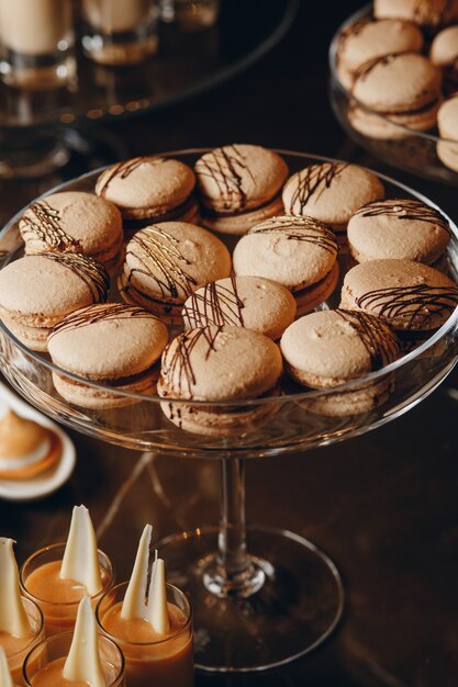 Photo macarons français sucrés