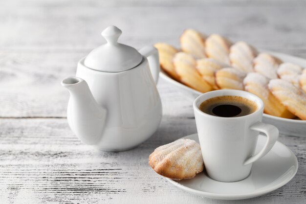 Madeleines au café