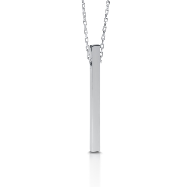 Magnifique pendentif en or blanc et diamant suspendu à une chaîne