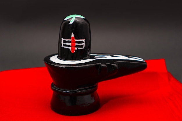 Maha Shivratri Shiva linga Contexte