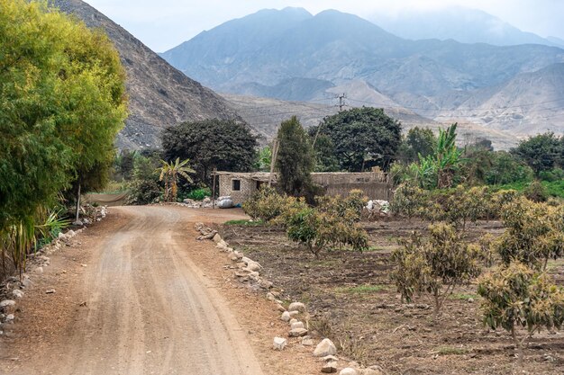 Maison dans les Andes péruviennes d'Amérique du Sud