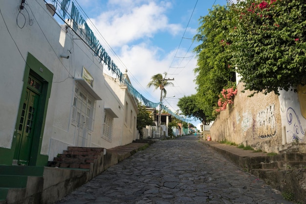 Maisons classiques de Recife et rue d'Olinda à Recife, l'une des plus anciennes villes du nord-est du Brésil