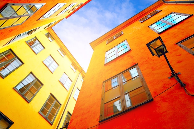 Maisons colorées dans la vieille ville de Stockholm, Suède