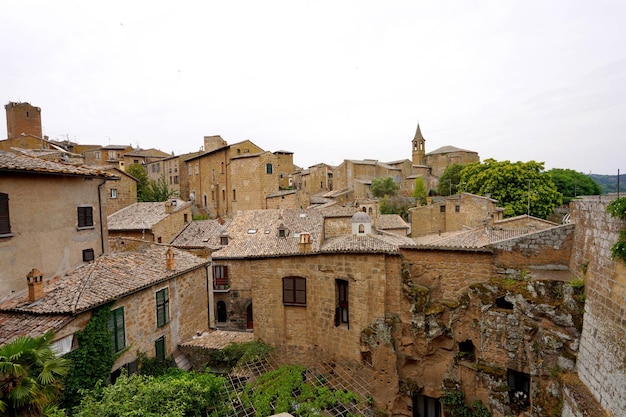 Maisons médiévales et ruines de la ville d'Orvieto Italie