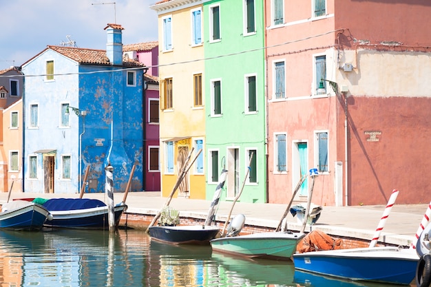 Maisons peintes Pitoresque à Burano Isle, Venise, Italie