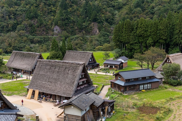 Maisons traditionnelles de Shirakawago