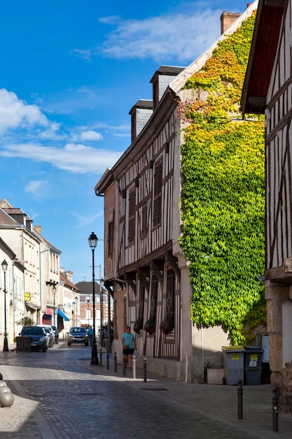 Des maisons de ville à bois à Ay