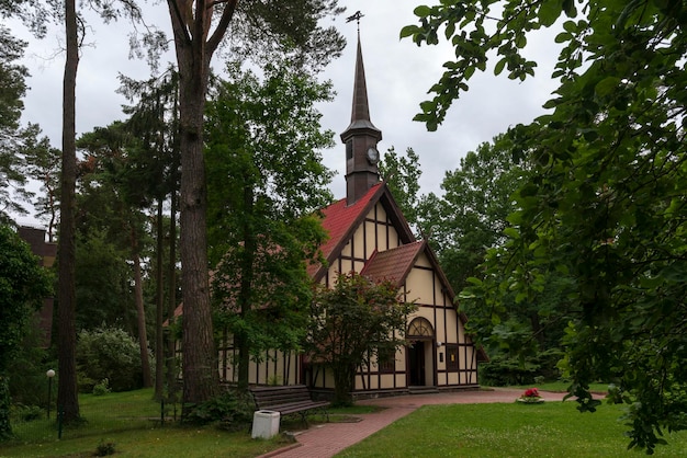 Makarov Orgue Hall l'Église catholique de Raushen un jour d'été Svetlogorsk Kaliningrad Russie