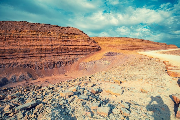 Makhtesh Ramon Crater dans le parc national du désert du Néguev en Israël