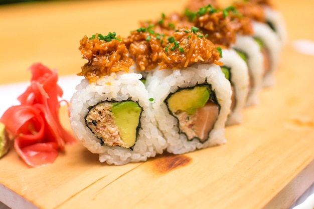 Maki sushi japonais fusion patrimoine péruvien restaurant gastronomique nourriture