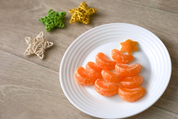 Mandarine en forme d'arbre de Noël