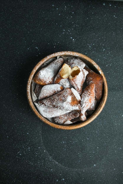 Mandazi est une cuisine de rue légèrement sucrée d'Afrique de l'Est