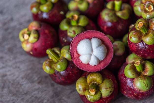 Mangoustan une reine des fruits au marché des fruits