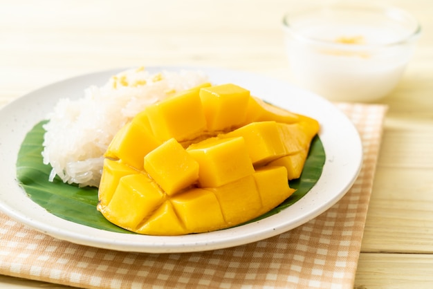 mangue avec riz gluant