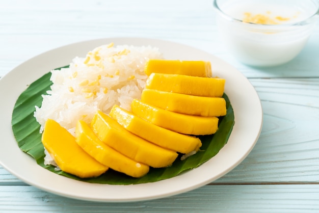 mangue avec riz gluant