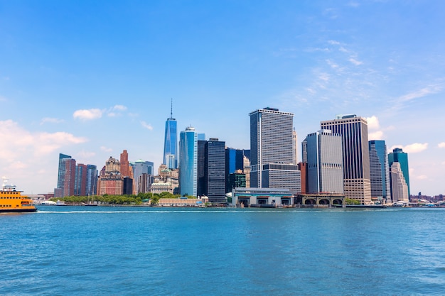 Manhattan New York Skyline De La Baie De New York Aux états-unis